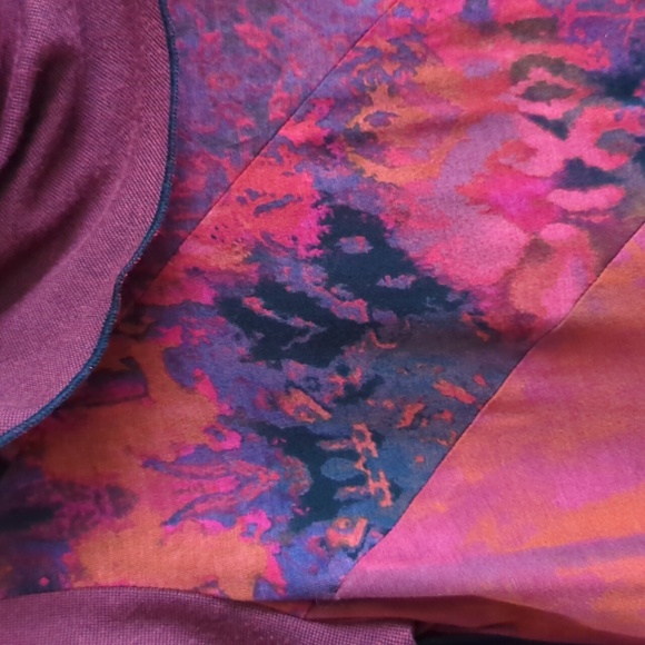 Tunic - Picture 3 of 6